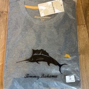 Tommy Bahama short sleeve shirt Large